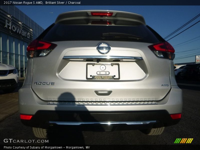 Brilliant Silver / Charcoal 2017 Nissan Rogue S AWD