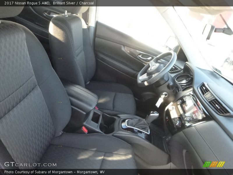 Brilliant Silver / Charcoal 2017 Nissan Rogue S AWD