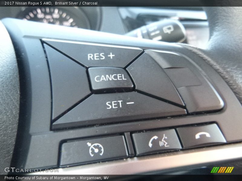 Brilliant Silver / Charcoal 2017 Nissan Rogue S AWD