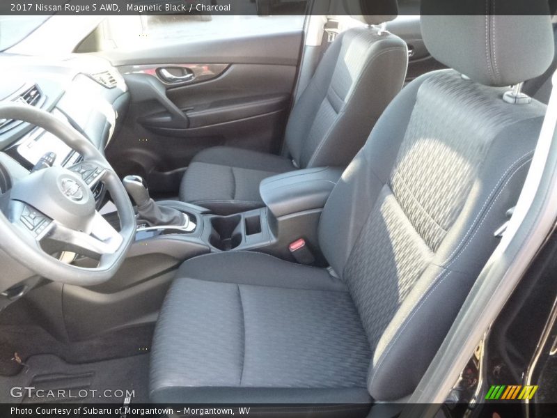 Magnetic Black / Charcoal 2017 Nissan Rogue S AWD