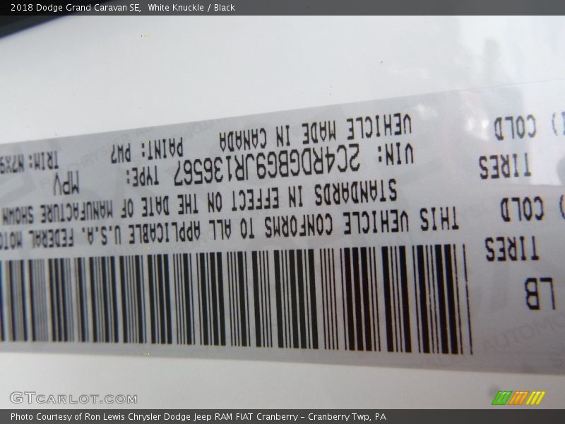 White Knuckle / Black 2018 Dodge Grand Caravan SE
