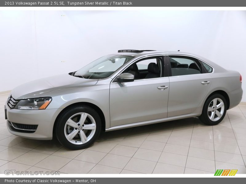 Tungsten Silver Metallic / Titan Black 2013 Volkswagen Passat 2.5L SE