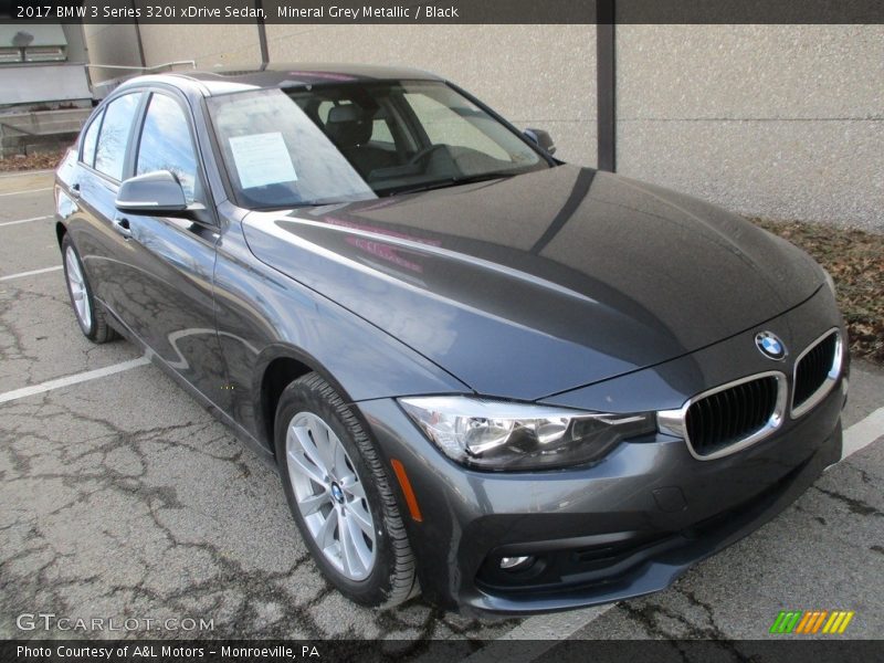 Mineral Grey Metallic / Black 2017 BMW 3 Series 320i xDrive Sedan