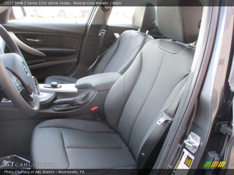 Mineral Grey Metallic / Black 2017 BMW 3 Series 320i xDrive Sedan