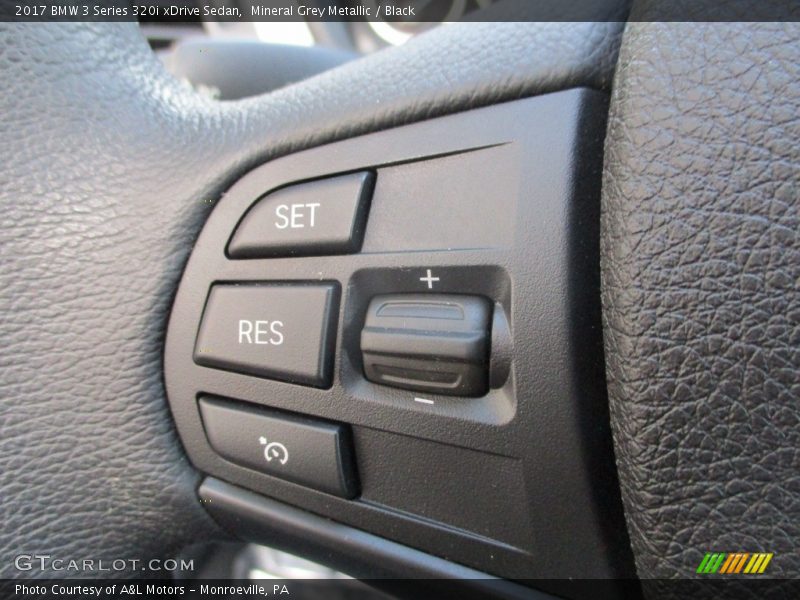 Mineral Grey Metallic / Black 2017 BMW 3 Series 320i xDrive Sedan