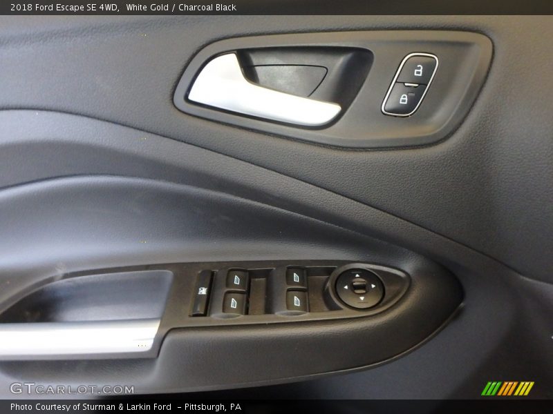 White Gold / Charcoal Black 2018 Ford Escape SE 4WD