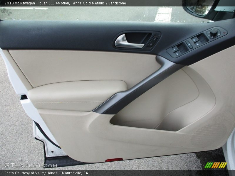 White Gold Metallic / Sandstone 2010 Volkswagen Tiguan SEL 4Motion