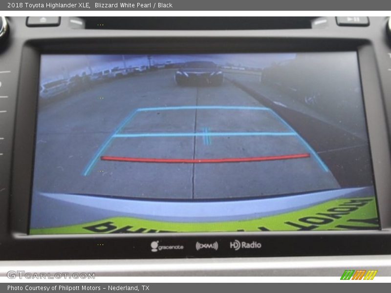 Blizzard White Pearl / Black 2018 Toyota Highlander XLE