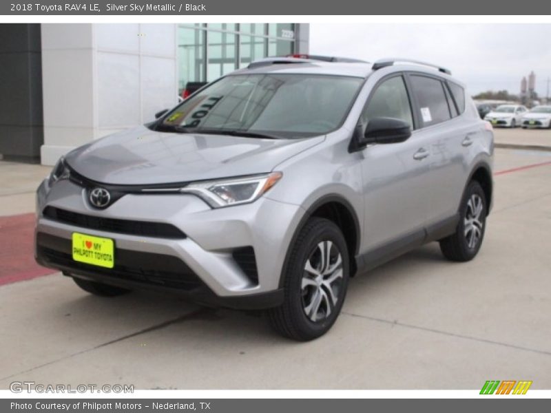 Silver Sky Metallic / Black 2018 Toyota RAV4 LE