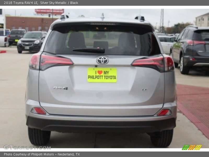 Silver Sky Metallic / Black 2018 Toyota RAV4 LE