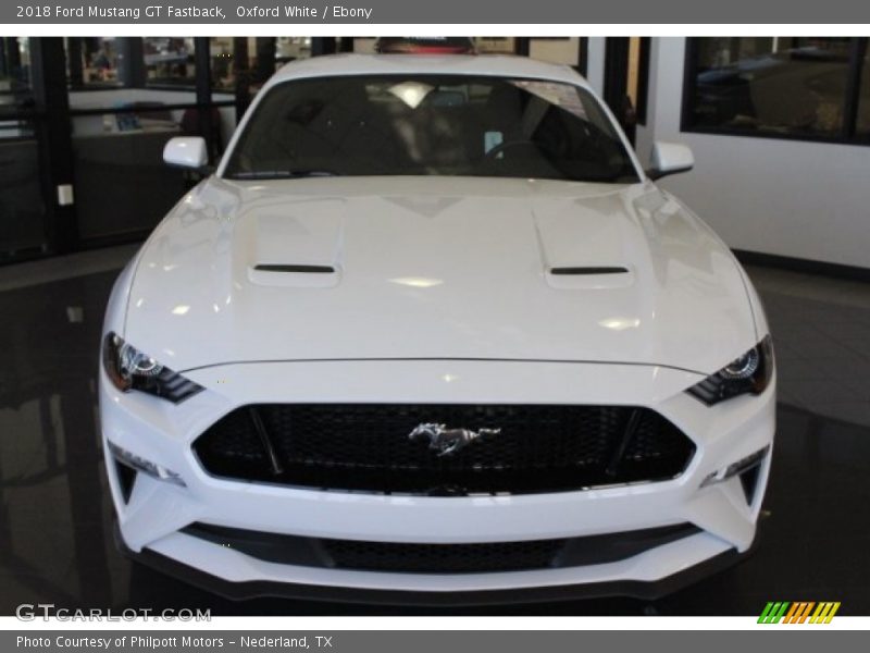 Oxford White / Ebony 2018 Ford Mustang GT Fastback