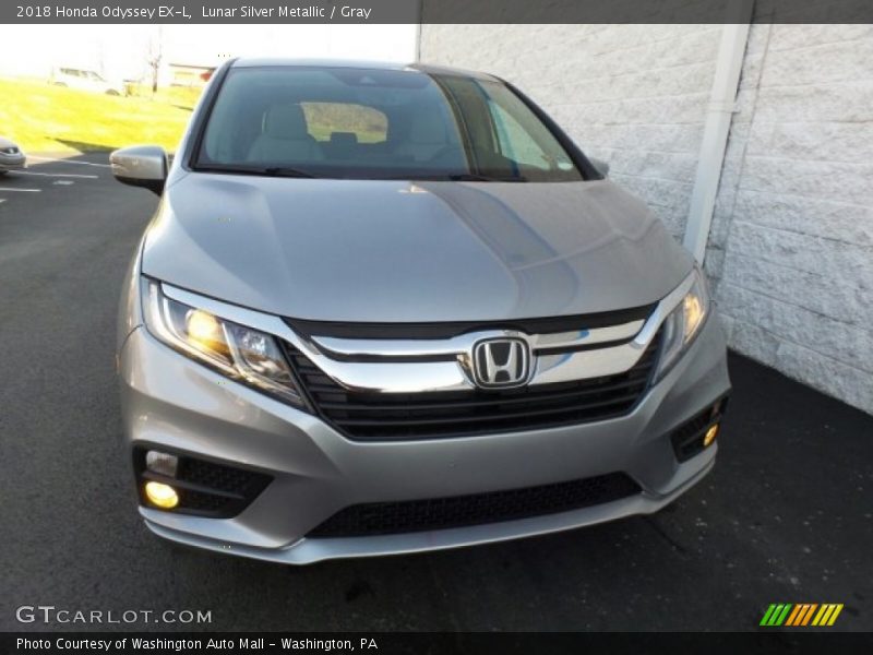 Lunar Silver Metallic / Gray 2018 Honda Odyssey EX-L