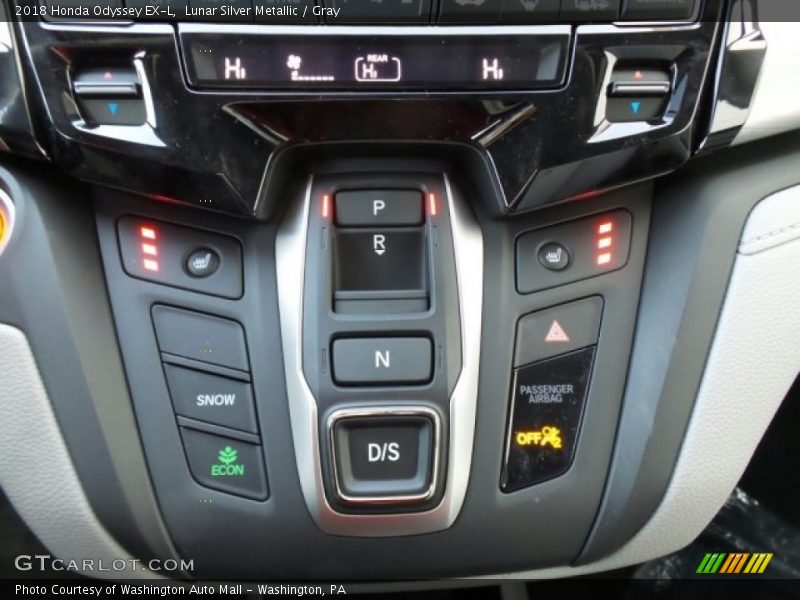 Lunar Silver Metallic / Gray 2018 Honda Odyssey EX-L