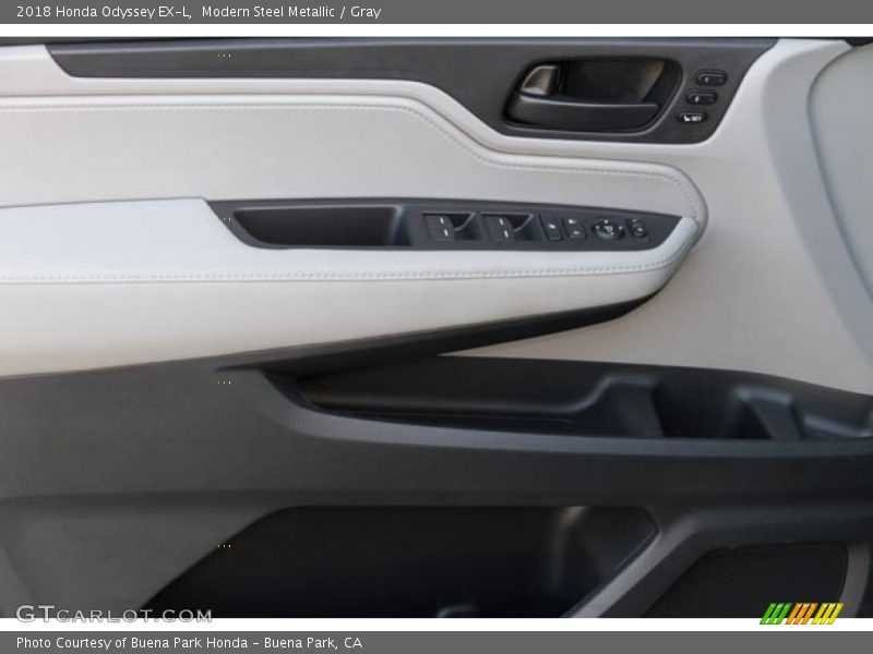 Modern Steel Metallic / Gray 2018 Honda Odyssey EX-L