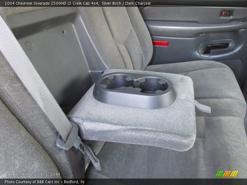 Silver Birch / Dark Charcoal 2004 Chevrolet Silverado 2500HD LS Crew Cab 4x4