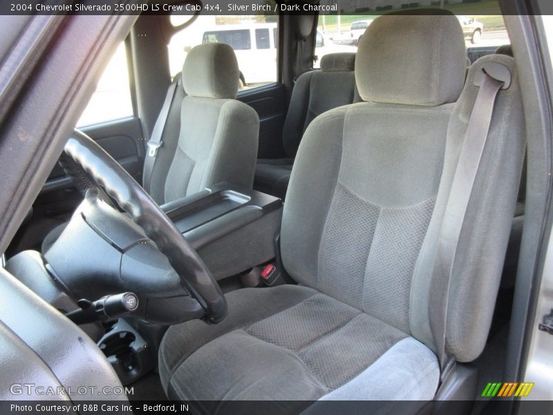 Silver Birch / Dark Charcoal 2004 Chevrolet Silverado 2500HD LS Crew Cab 4x4