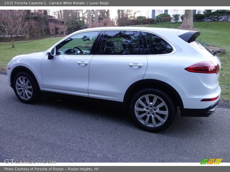 Carrara White Metallic / Luxor Beige 2015 Porsche Cayenne S