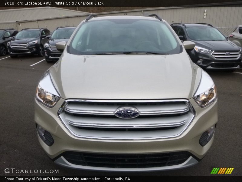 White Gold / Charcoal Black 2018 Ford Escape SE 4WD