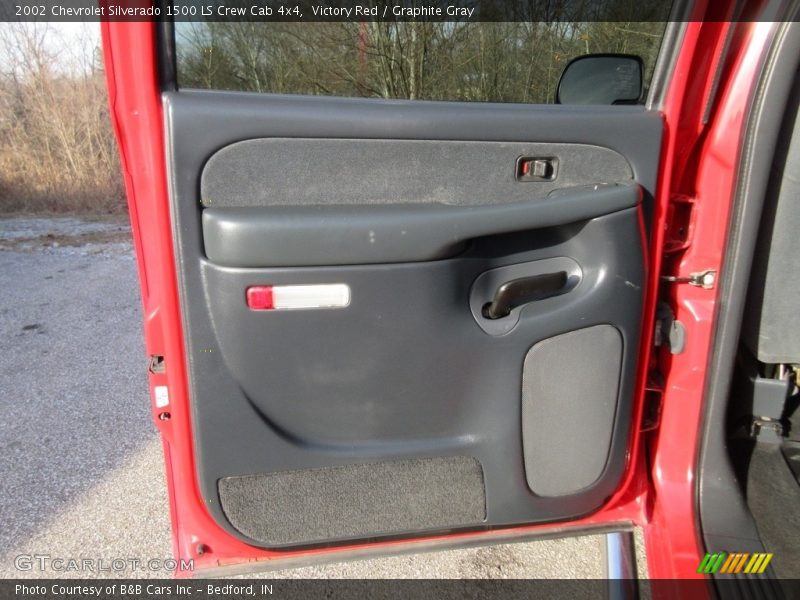 Victory Red / Graphite Gray 2002 Chevrolet Silverado 1500 LS Crew Cab 4x4