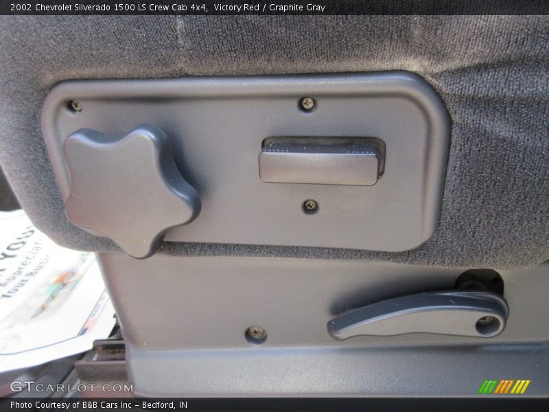 Victory Red / Graphite Gray 2002 Chevrolet Silverado 1500 LS Crew Cab 4x4