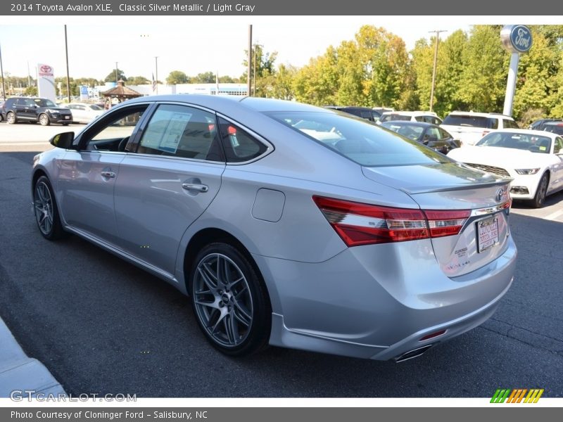 Classic Silver Metallic / Light Gray 2014 Toyota Avalon XLE