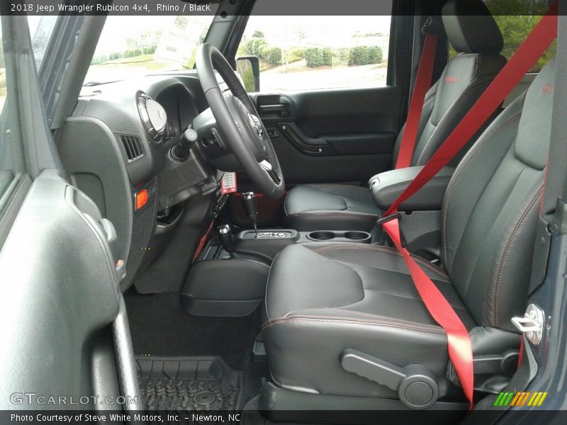 Front Seat of 2018 Wrangler Rubicon 4x4