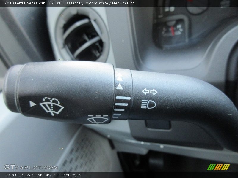 Oxford White / Medium Flint 2010 Ford E Series Van E350 XLT Passenger