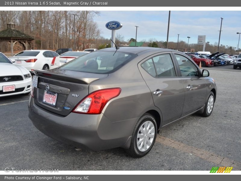 Magnetic Gray / Charcoal 2013 Nissan Versa 1.6 S Sedan