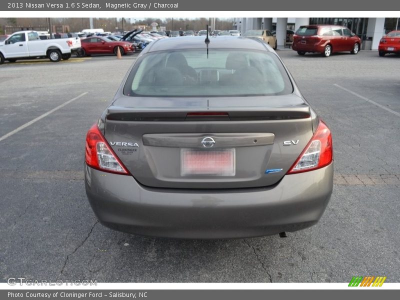 Magnetic Gray / Charcoal 2013 Nissan Versa 1.6 S Sedan