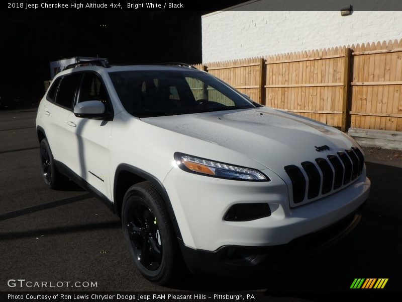 Bright White / Black 2018 Jeep Cherokee High Altitude 4x4