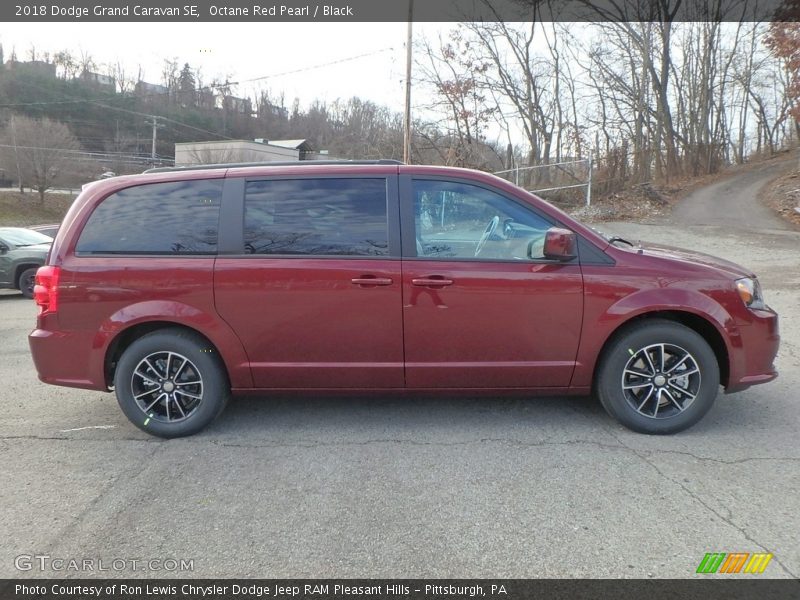 Octane Red Pearl / Black 2018 Dodge Grand Caravan SE