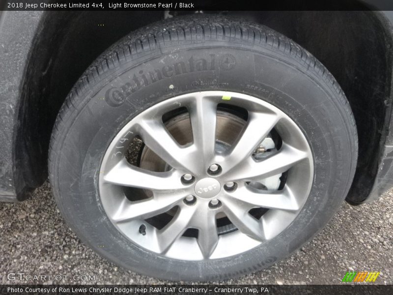 Light Brownstone Pearl / Black 2018 Jeep Cherokee Limited 4x4