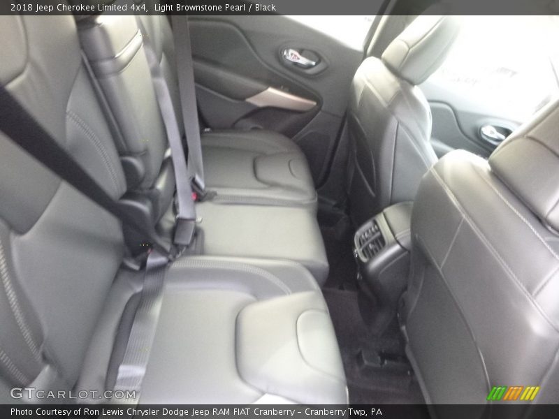 Light Brownstone Pearl / Black 2018 Jeep Cherokee Limited 4x4
