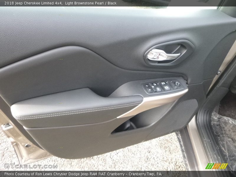 Light Brownstone Pearl / Black 2018 Jeep Cherokee Limited 4x4