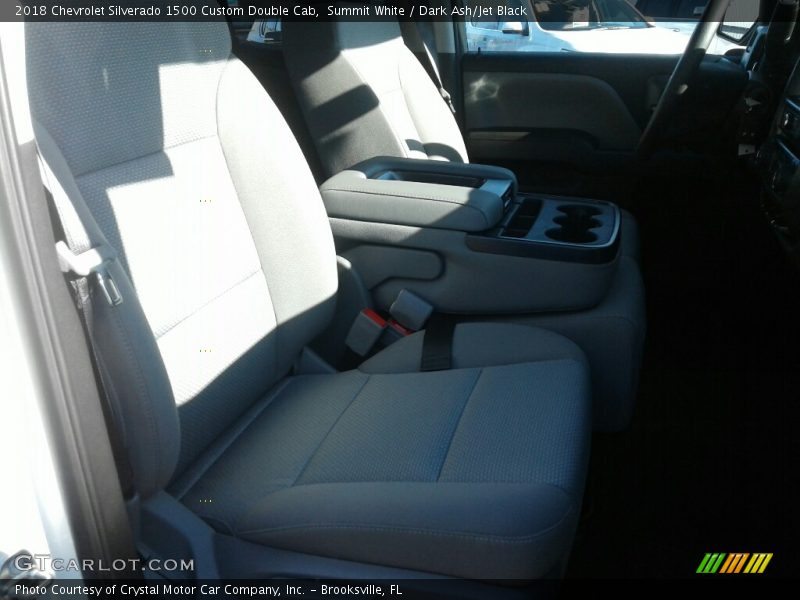 Summit White / Dark Ash/Jet Black 2018 Chevrolet Silverado 1500 Custom Double Cab