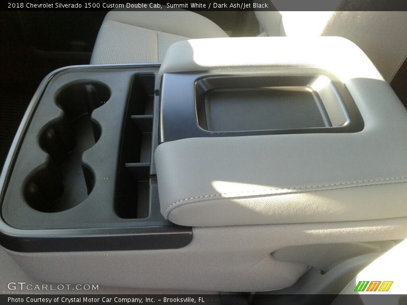 Summit White / Dark Ash/Jet Black 2018 Chevrolet Silverado 1500 Custom Double Cab