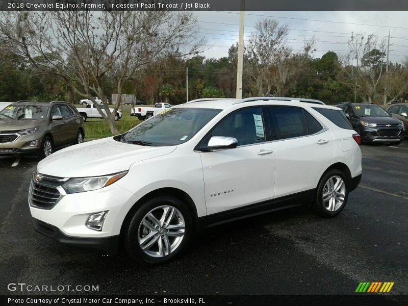 Front 3/4 View of 2018 Equinox Premier
