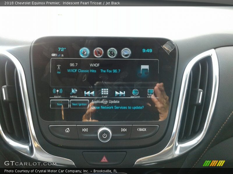 Iridescent Pearl Tricoat / Jet Black 2018 Chevrolet Equinox Premier