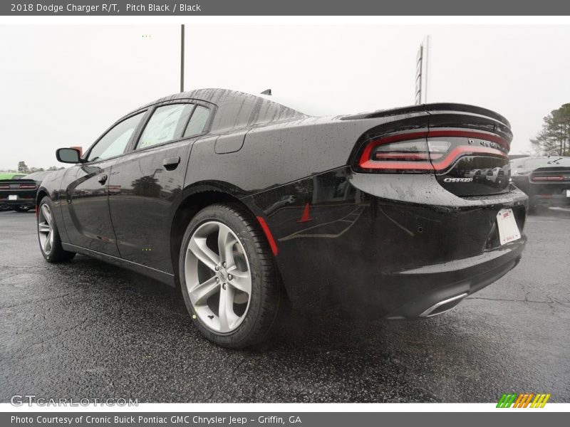 Pitch Black / Black 2018 Dodge Charger R/T