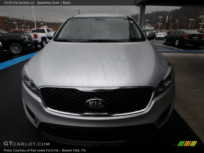 Sparkling Silver / Black 2018 Kia Sorento LX