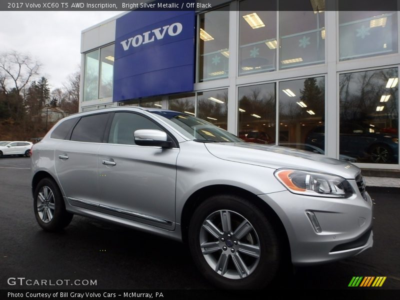 Front 3/4 View of 2017 XC60 T5 AWD Inscription