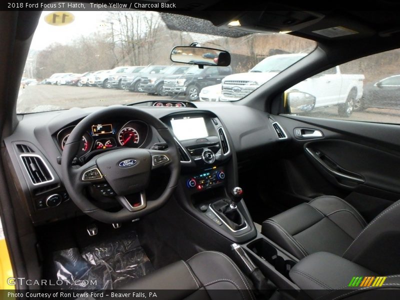  2018 Focus ST Hatch Charcoal Black Interior