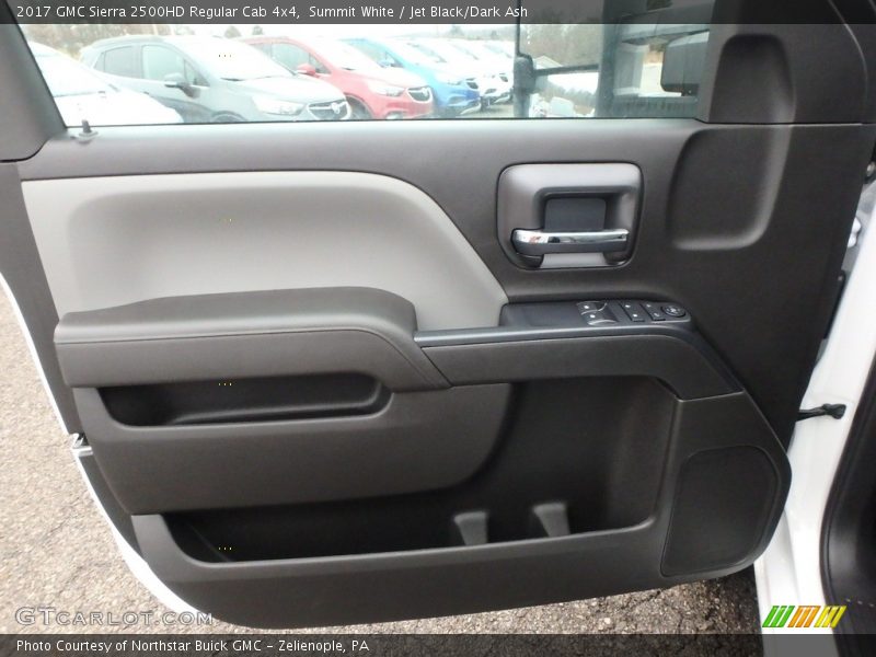 Door Panel of 2017 Sierra 2500HD Regular Cab 4x4