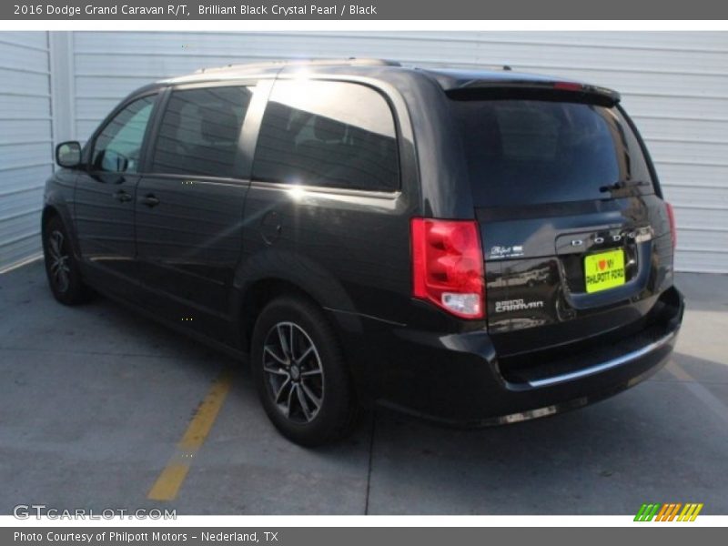 Brilliant Black Crystal Pearl / Black 2016 Dodge Grand Caravan R/T