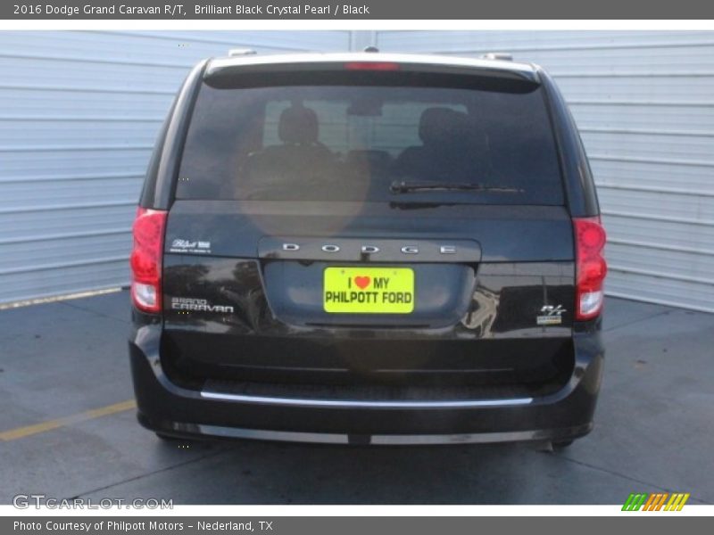 Brilliant Black Crystal Pearl / Black 2016 Dodge Grand Caravan R/T