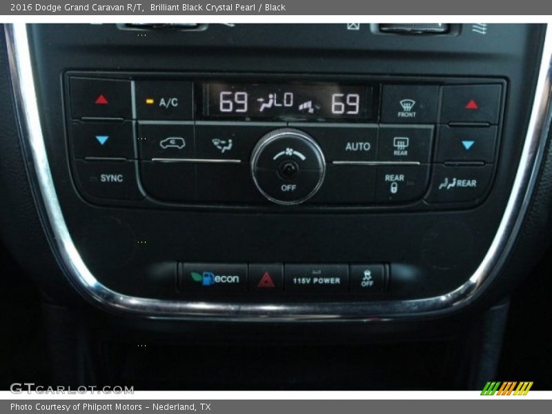 Brilliant Black Crystal Pearl / Black 2016 Dodge Grand Caravan R/T