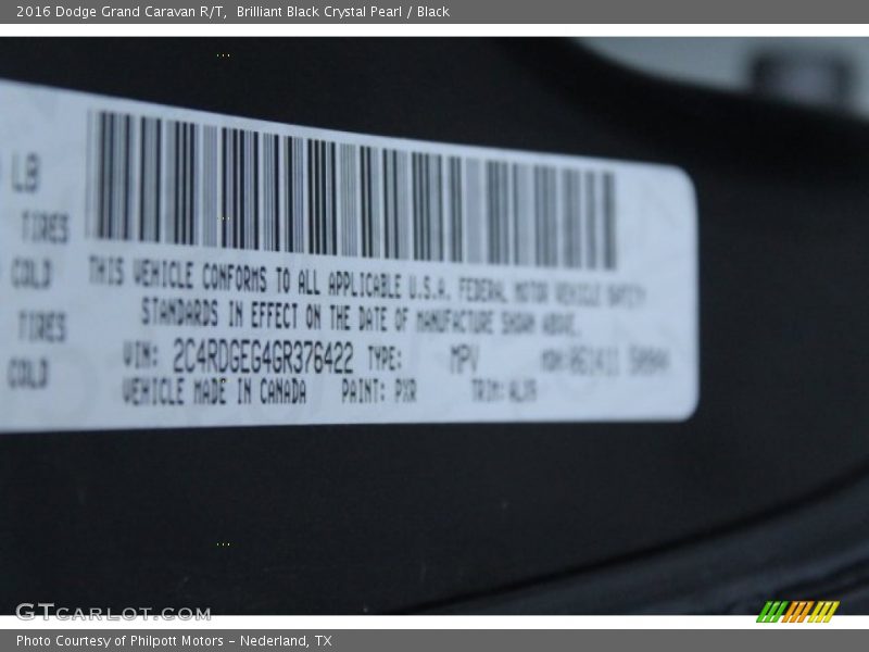 Brilliant Black Crystal Pearl / Black 2016 Dodge Grand Caravan R/T