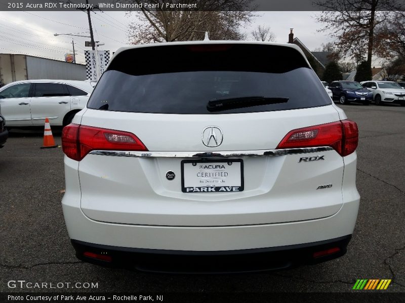 White Diamond Pearl / Parchment 2015 Acura RDX Technology