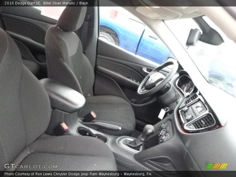 Billet Silver Metallic / Black 2016 Dodge Dart SE