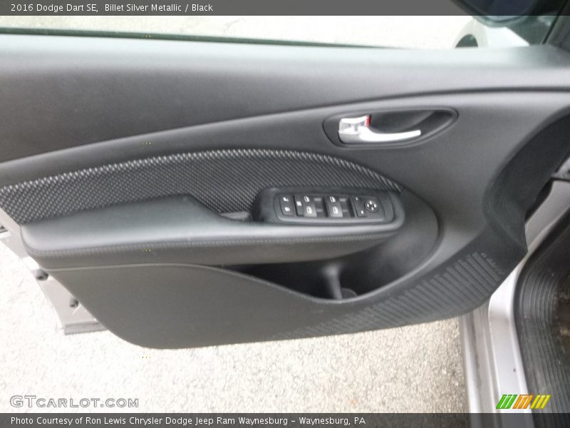 Billet Silver Metallic / Black 2016 Dodge Dart SE
